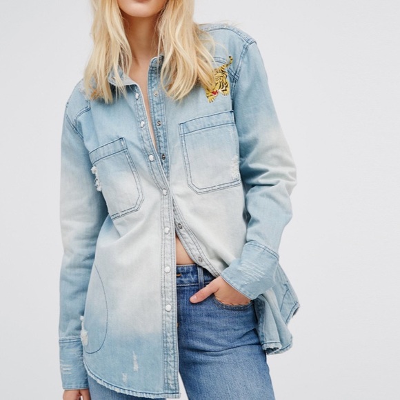 Free People Tops - Free People Embroidered Tiger Rawrs Denim Top